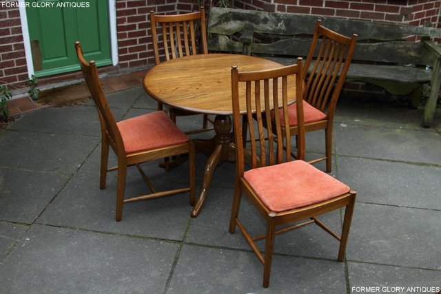 Image 49 of ERCOL GOLDEN DAWN CHESTER ROUND DINING TABLE & FOUR CHAIRS