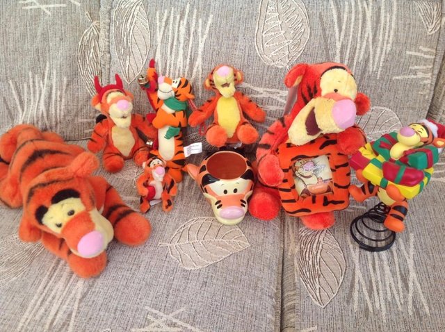 Preview of the first image of 8No Tigger Items.