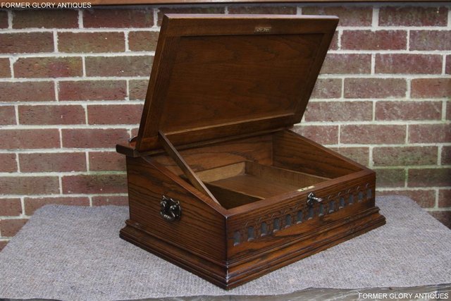 Image 67 of OLD CHARM LIGHT OAK WRITING DESK SLOPE CHEST BIBLE BOX TABLE