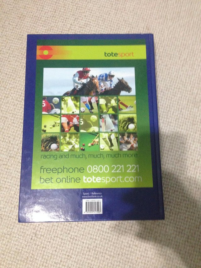 Image 2 of The Form Book - Flat Annual for 2005 (horse racing)