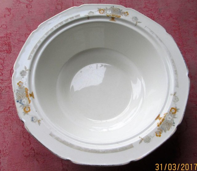 Preview of the first image of Grindley serving dish (Inc P&P).