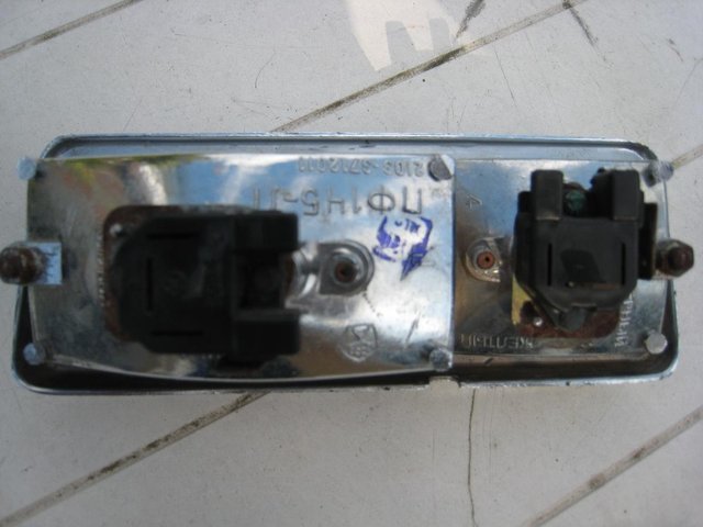Image 2 of Side light and indicator