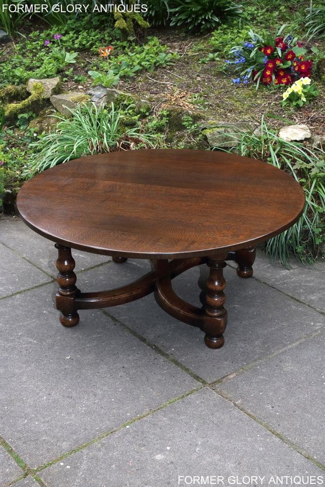 Image 21 of TITCHMARSH AND GOODWIN OAK COFFEE PHONE LAMP ARMCHAIR TABLE
