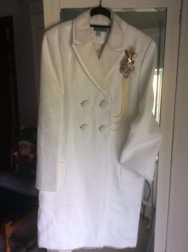Preview of the first image of Hoss Intropia Ivory Silk Coat BNWT size 42 (UK 14).