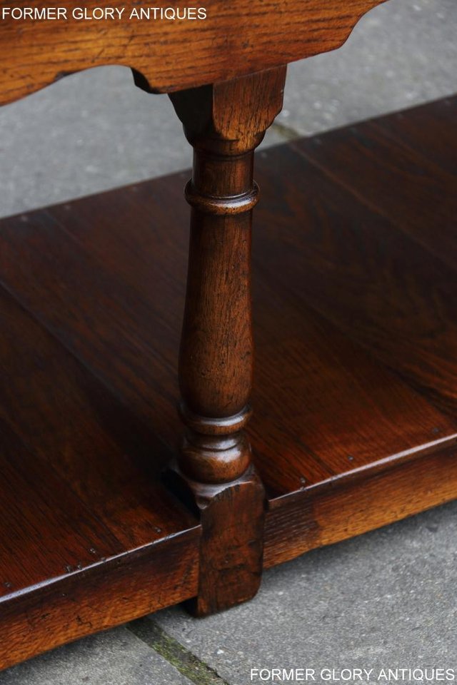 Image 9 of TITCHMARSH & GOODWIN STYLE OAK DRESSER BASE SIDEBOARD TABLE