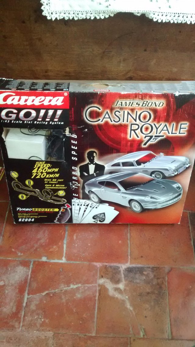 Preview of the first image of Carrera Casino Royale (James Bond).