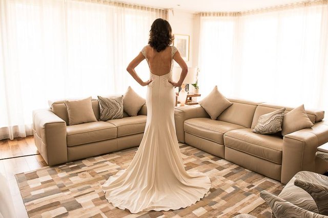 Image 2 of Elegant and beautiful Gemy Maalouf wedding dress