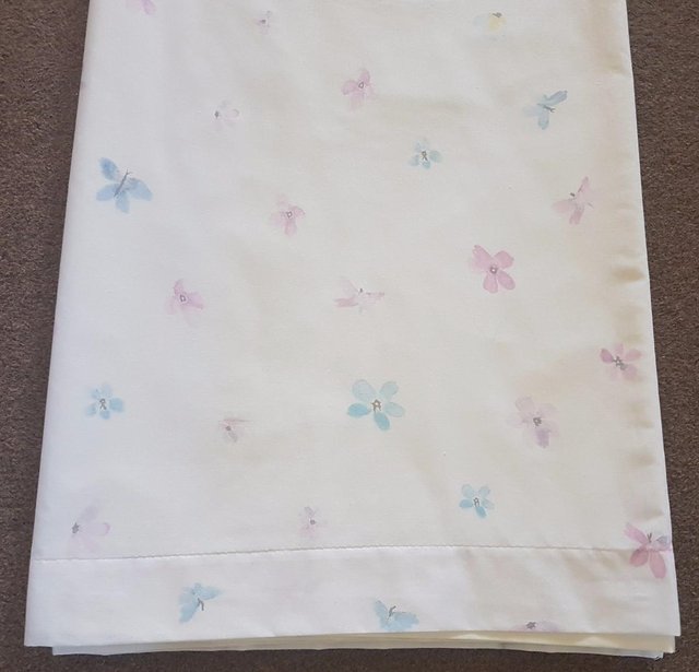Image 2 of Pretty White Ring top Curtains With Butterfly/flower Print