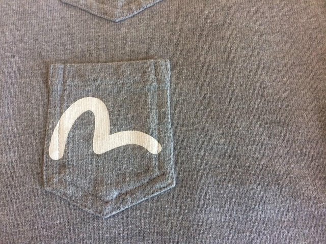 Image 2 of Evisu VINTAGE T shirt grey, medium size.