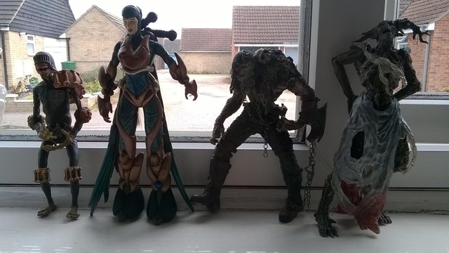 Image 3 of action ?? figures