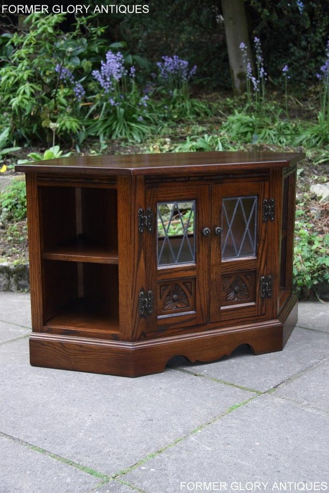 Image 29 of AN OLD CHARM LIGHT OAK CORNER TV DVD CD CABINET STAND TABLE