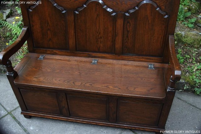 Image 21 of TITCHMARSH & GOODWIN STYLE OAK MONKS BENCH HALL SEAT SETTLE