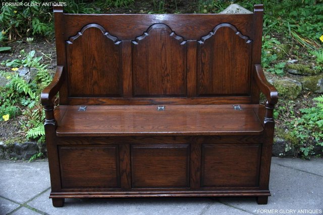 Image 56 of TITCHMARSH & GOODWIN STYLE OAK MONKS BENCH HALL SEAT SETTLE