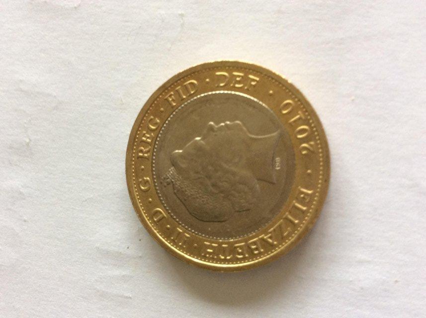Image 2 of £2 Florence Nightingale coin