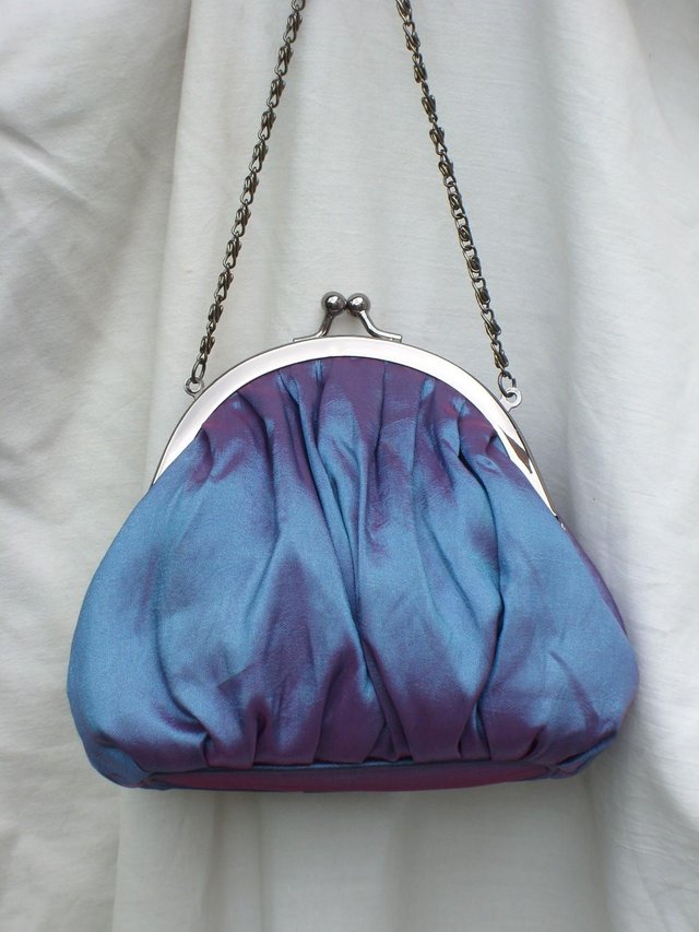 Image 3 of Cute Blue/Purple Evening Handbag