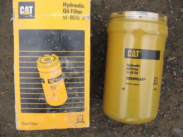 Preview of the first image of CAT 312 hydraulic oil filter,.