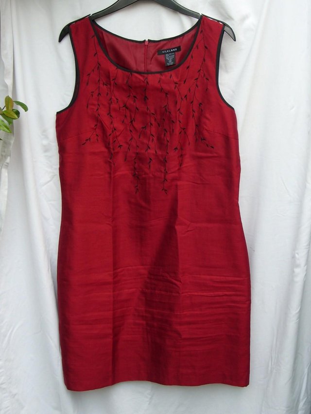 Preview of the first image of SILKLAND Red Silk Mini Dress – Size 10.