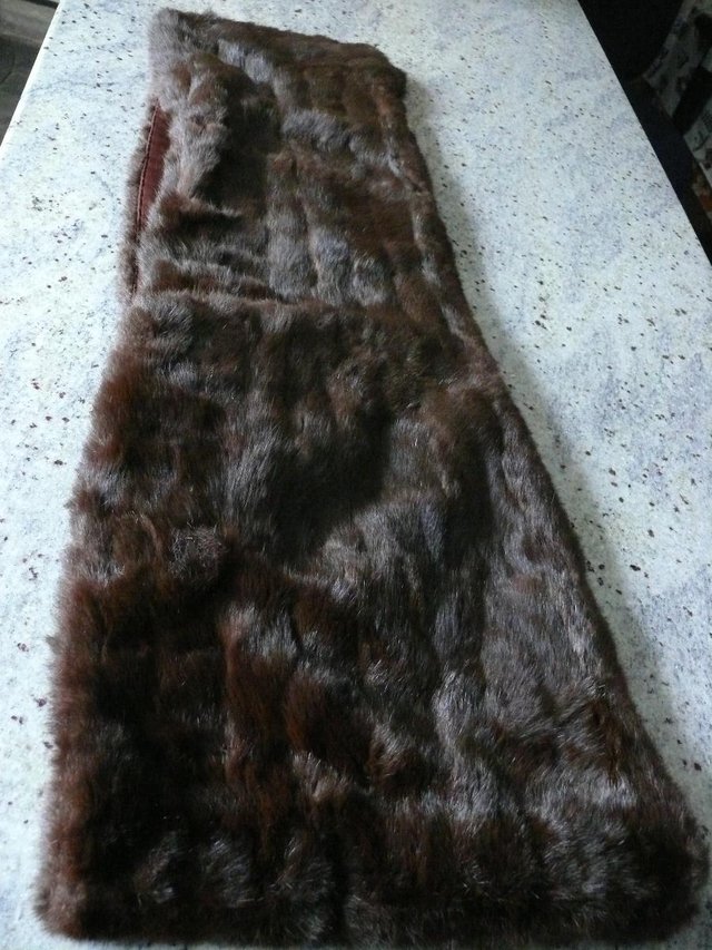 Image 3 of Beautiful Mink Stole with shoulder straps