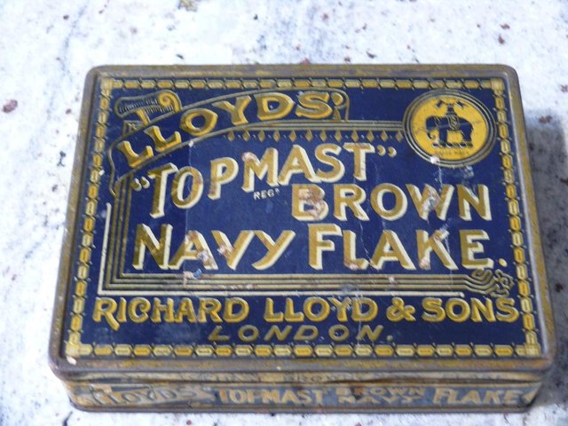 Preview of the first image of Tin Lloyds Topmast Brown Navy Flake.