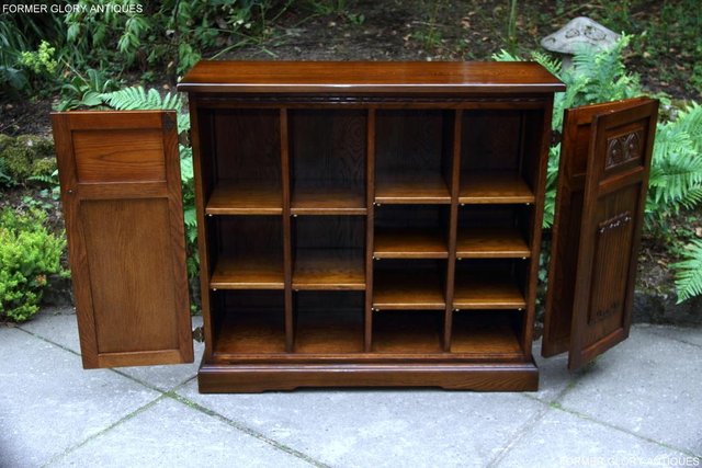 Image 4 of OLD CHARM LIGHT OAK DVD CD CABINET STAND SIDEBOARD BOOKCASE