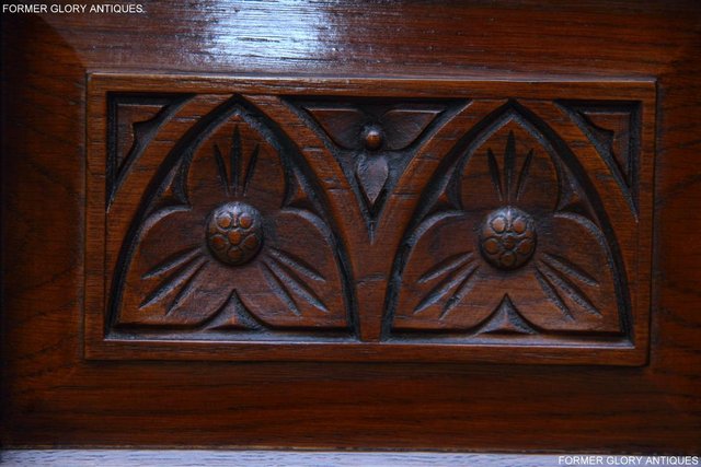 Image 17 of OLD CHARM LIGHT OAK DVD CD CABINET STAND SIDEBOARD BOOKCASE