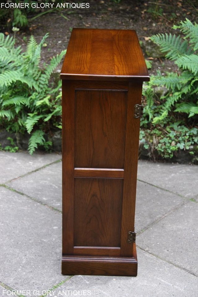 Image 25 of OLD CHARM LIGHT OAK DVD CD CABINET STAND SIDEBOARD BOOKCASE