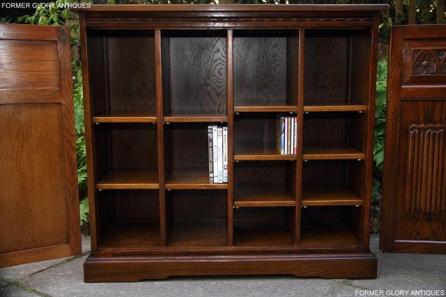Image 61 of OLD CHARM LIGHT OAK DVD CD CABINET STAND SIDEBOARD BOOKCASE