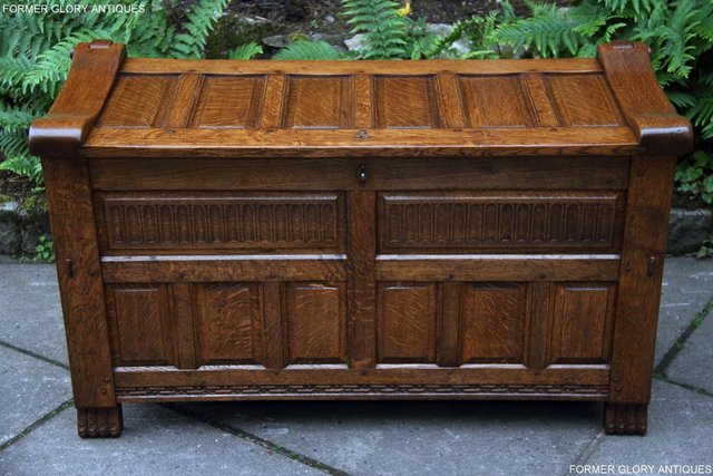 Image 47 of RUPERT NIGEL GRIFFITHS OAK BLANKET TOY BOX RUG CHEST STAND