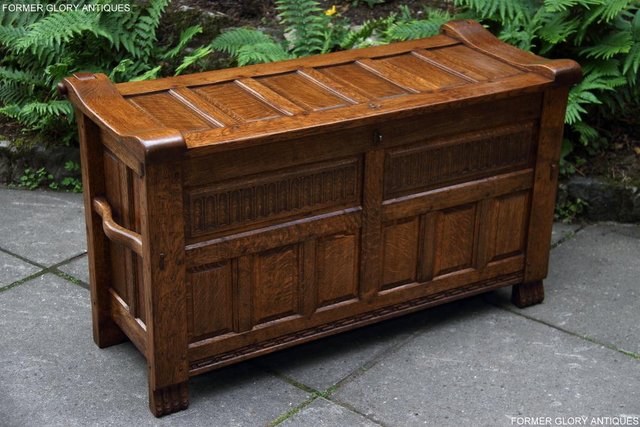 Image 74 of RUPERT NIGEL GRIFFITHS OAK BLANKET TOY BOX RUG CHEST STAND