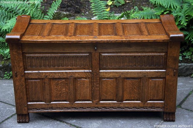 Image 77 of RUPERT NIGEL GRIFFITHS OAK BLANKET TOY BOX RUG CHEST STAND