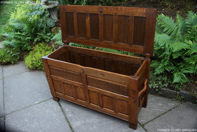 Image 102 of RUPERT NIGEL GRIFFITHS OAK BLANKET TOY BOX RUG CHEST STAND