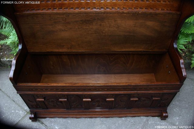 Image 19 of A JAYCEE OLD CHARM OAK HALL SEAT SETTLE MONKS BENCH CHEST