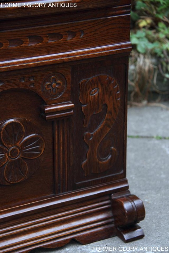 Image 41 of A JAYCEE OLD CHARM OAK HALL SEAT SETTLE MONKS BENCH CHEST