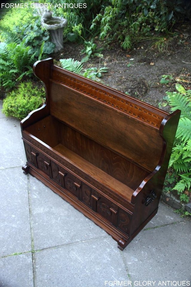 Image 82 of A JAYCEE OLD CHARM OAK HALL SEAT SETTLE MONKS BENCH CHEST