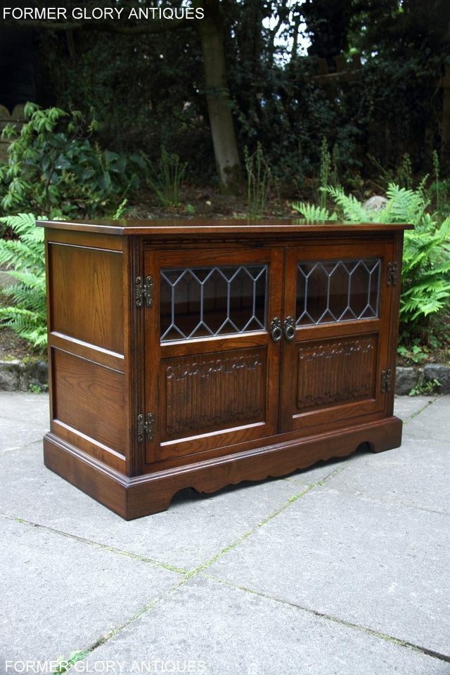 Image 66 of AN OLD CHARM LIGHT OAK TV HI FI CD DVD CABINET TABLE STAND