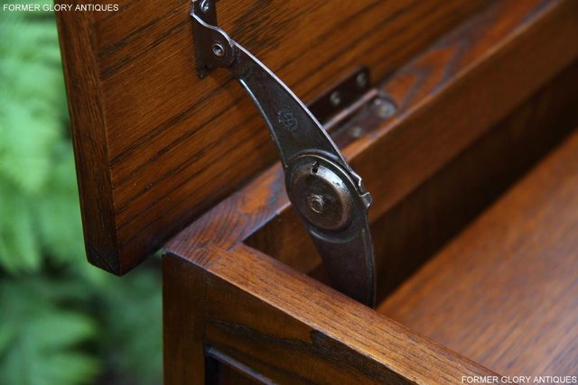 Image 83 of AN OLD CHARM LIGHT OAK TV HI FI CD DVD CABINET TABLE STAND
