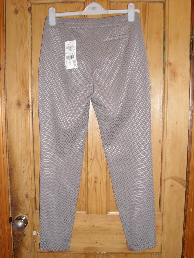 Image 2 of GERRY WEBER Grey Skinny Leg Trousers – Size 8 – NEW!
