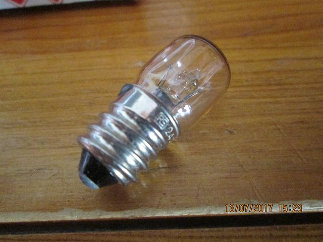 Preview of the first image of Small Filament Lamp E14 24-30V 6-10W (Incl P&P).