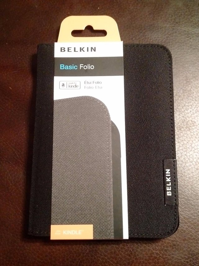 Preview of the first image of Belkin Basic Folio For Kindle.