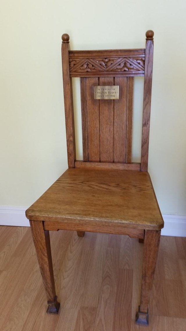 Image 3 of period memorial, ornamental chair