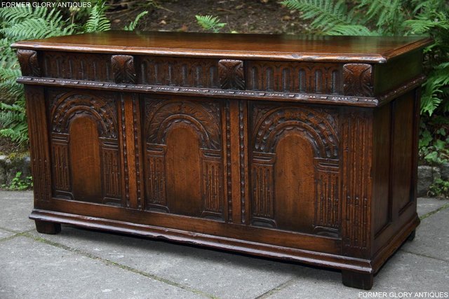 Image 21 of TITCHMARSH & GOODWIN OAK BLANKET TOY BOX DOWER CHEST COFFER
