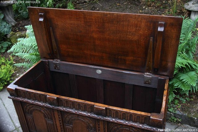 Image 41 of TITCHMARSH & GOODWIN OAK BLANKET TOY BOX DOWER CHEST COFFER