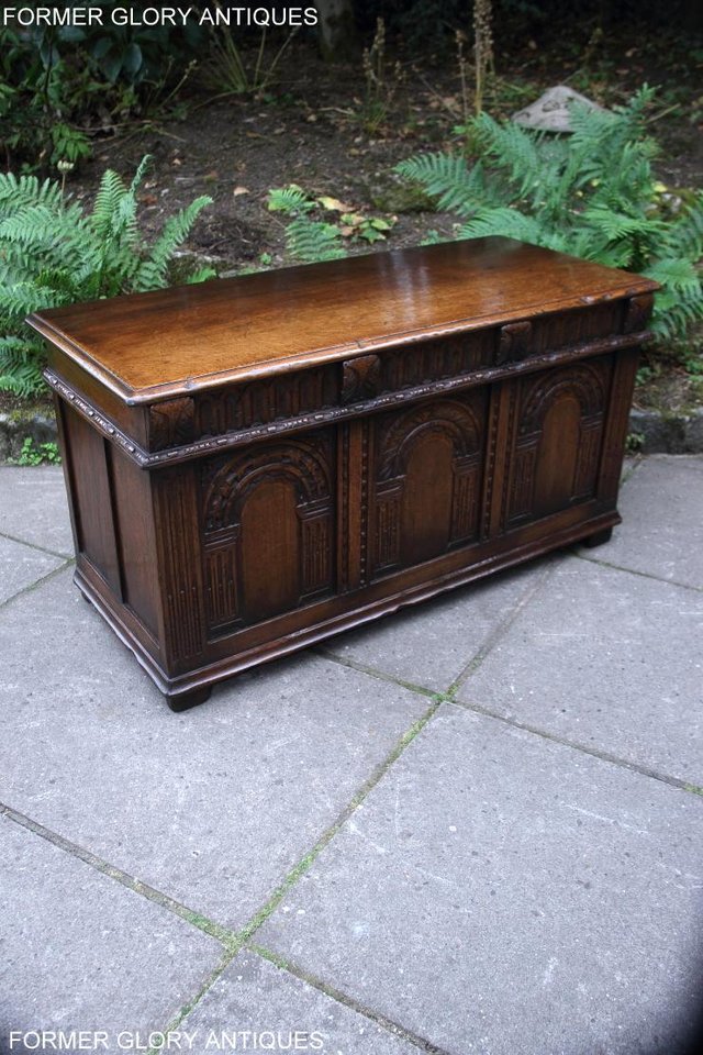 Image 45 of TITCHMARSH & GOODWIN OAK BLANKET TOY BOX DOWER CHEST COFFER