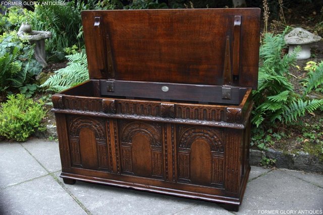 Image 76 of TITCHMARSH & GOODWIN OAK BLANKET TOY BOX DOWER CHEST COFFER