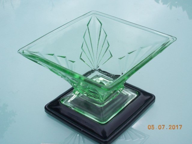 Preview of the first image of Vintage Green Glass Art Deco Vase on Black Base.