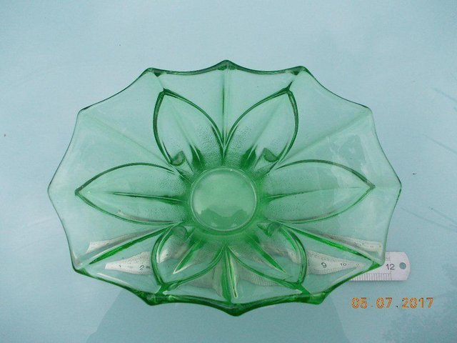 Image 3 of Vintage Green Glass Art Deco Large Vase