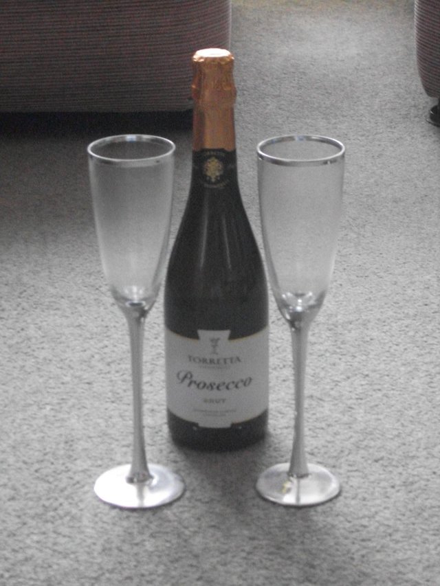 Preview of the first image of 2 GLASS CHAMPAGNE FLUTES.......