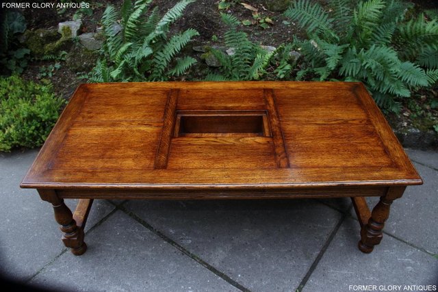 Image 7 of TITCHMARSH & GOODWIN STYLE OAK COFFEE TEA GAMES TABLE STAND