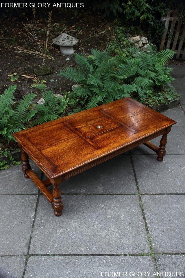 Image 13 of TITCHMARSH & GOODWIN STYLE OAK COFFEE TEA GAMES TABLE STAND