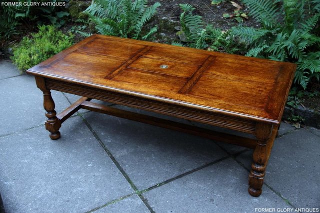 Image 32 of TITCHMARSH & GOODWIN STYLE OAK COFFEE TEA GAMES TABLE STAND